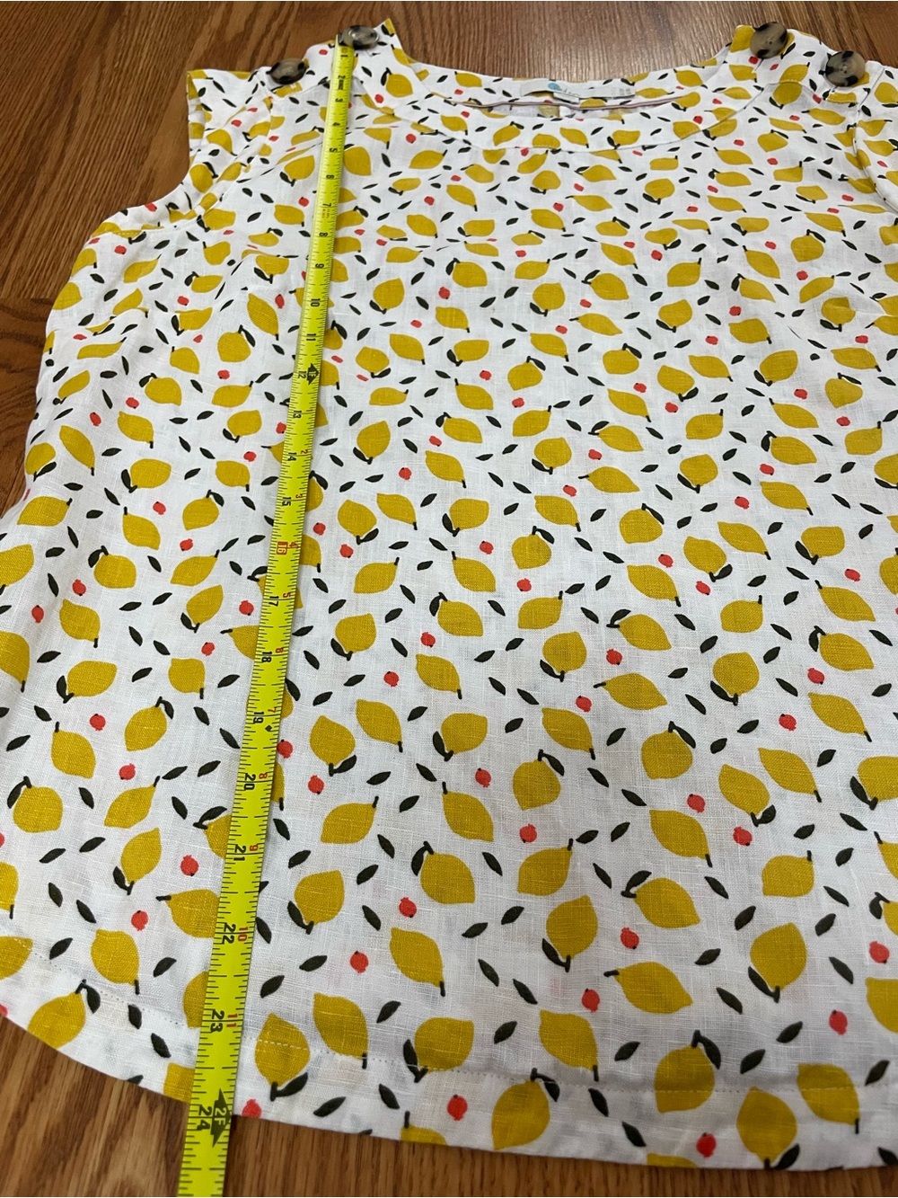Boden Lemon Print 100% Linen Button Shoulder Top US 8R - Picture 9 of 9